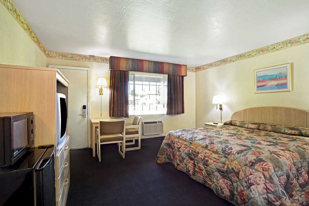 Knights Inn South Lake Tahoe Habitación foto